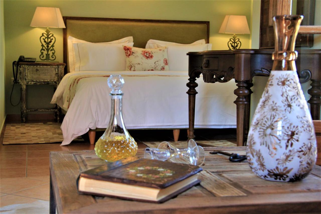מונמבאסיה Liotrivi Historical Mansion And Boutique Hotel מראה חיצוני תמונה